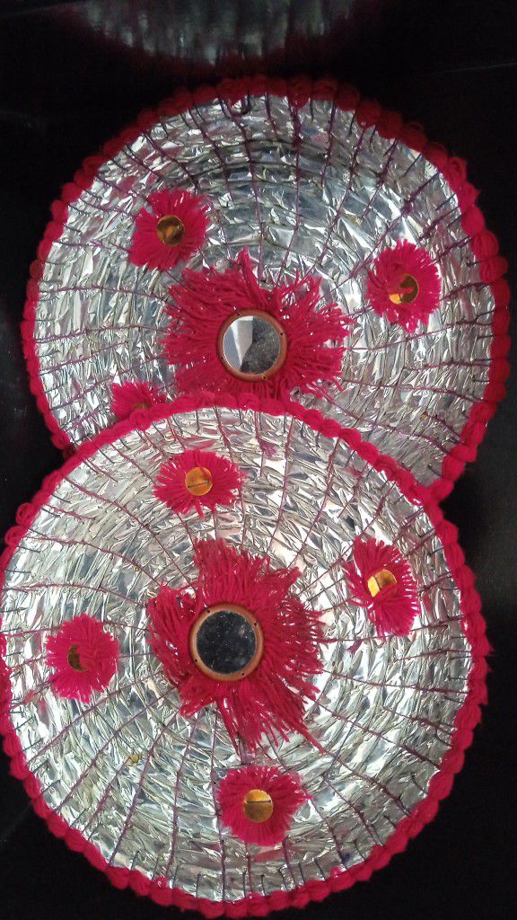 Hand crafted decoration piece